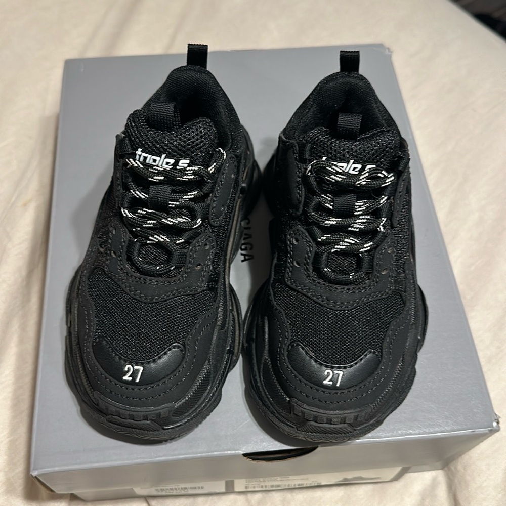 Balenciaga Triple S kids